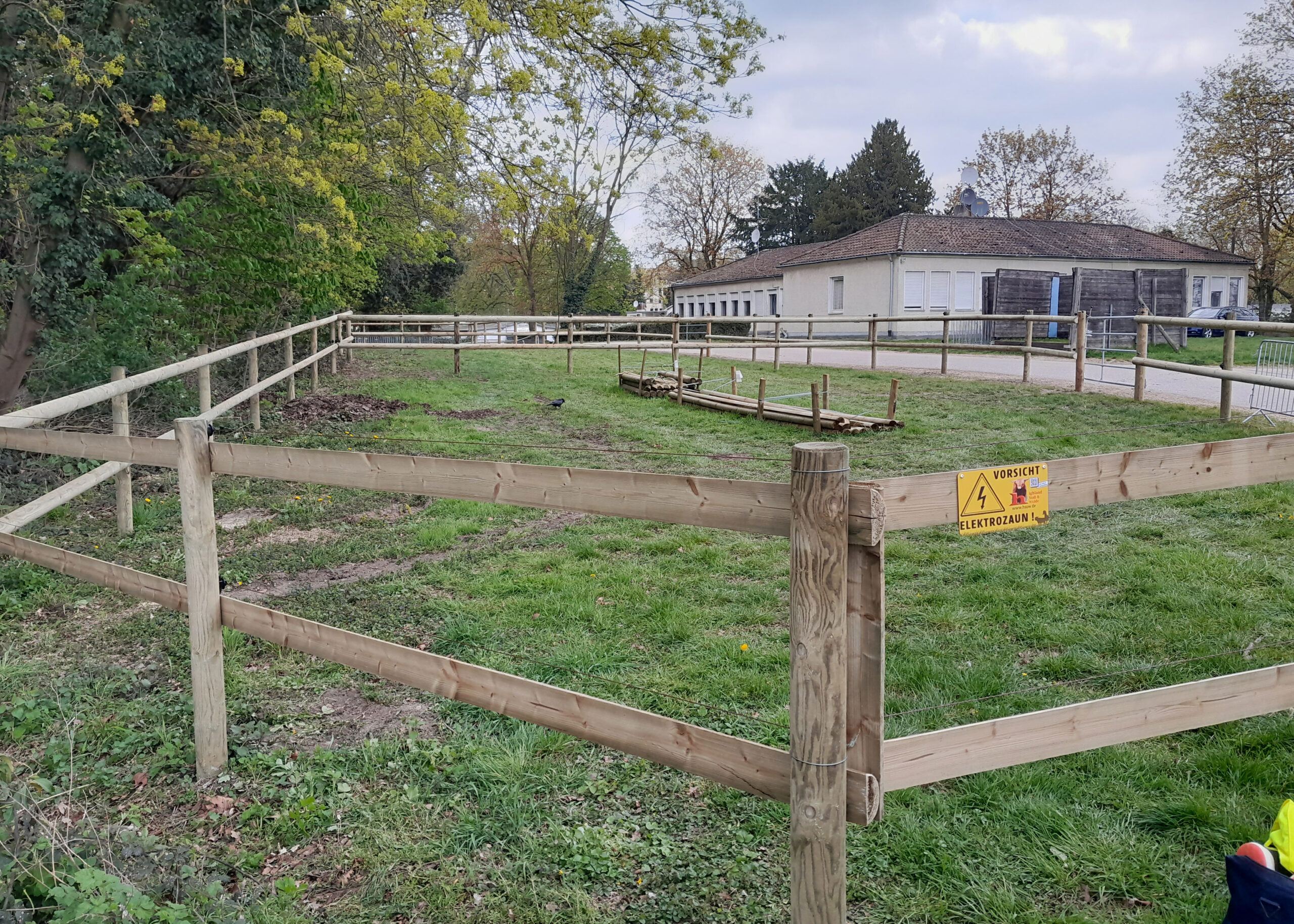 Paddocks mit Halbriegeln Klassik in Koeln