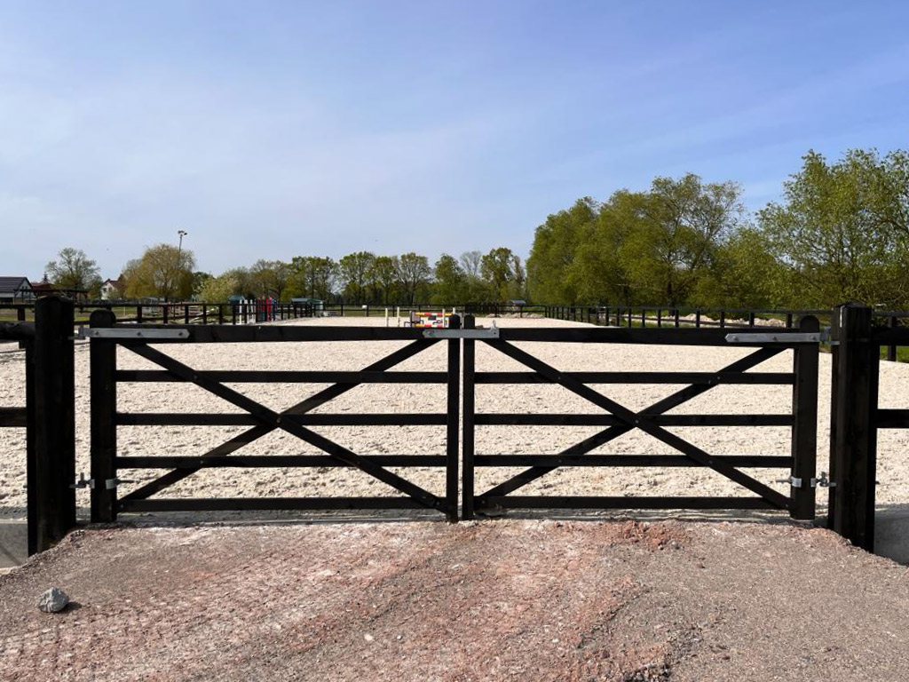 Reitplatzzaun schwarz in Oebenitz